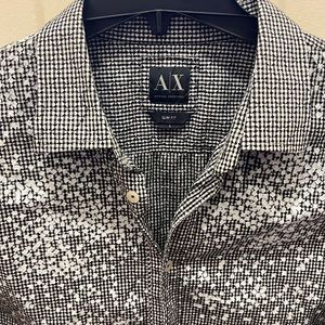 Men's Armani exchange long sleeve button down, size large slim fit